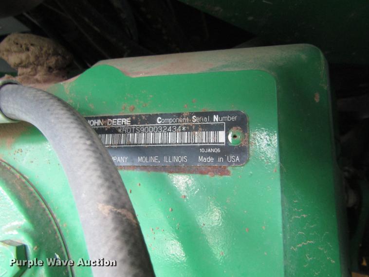image for item DD8756 2007 John Deere 9320 4WD tractor