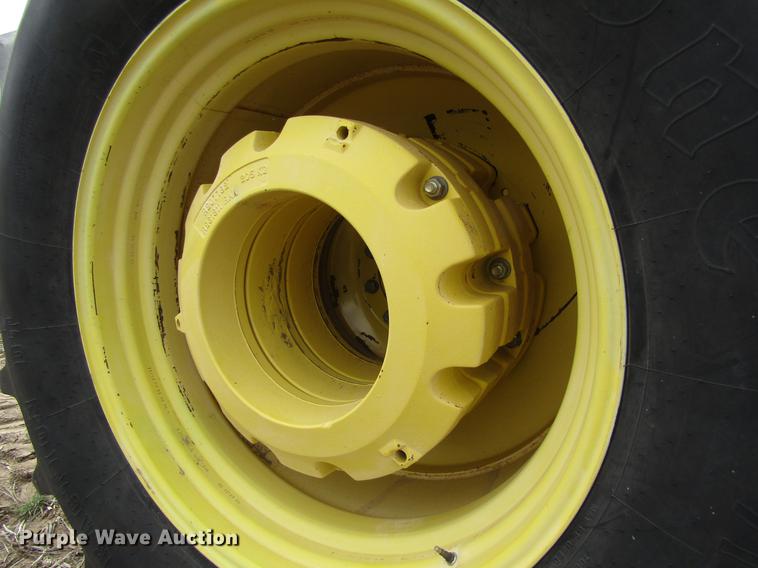 image for item DD8756 2007 John Deere 9320 4WD tractor