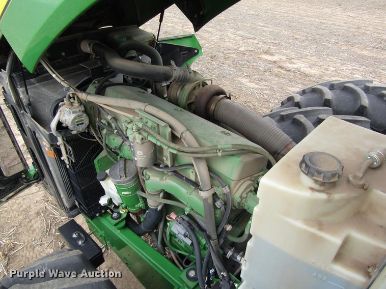 image for item DD8756 2007 John Deere 9320 4WD tractor