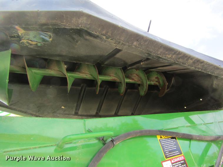 image for item DD8757 2014 John Deere 1890 air seeder