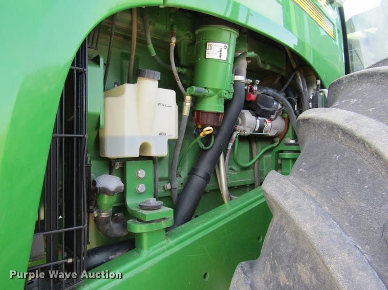 image for item DD8758 2007 John Deere 9220 4WD tractor