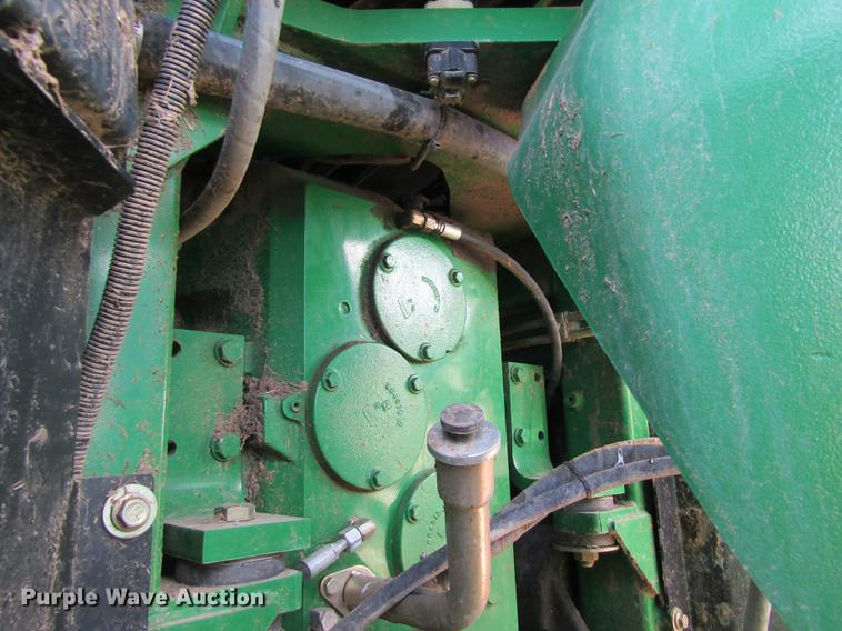 image for item DD8758 2007 John Deere 9220 4WD tractor