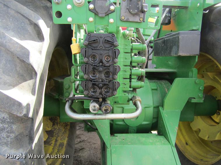 image for item DD8758 2007 John Deere 9220 4WD tractor