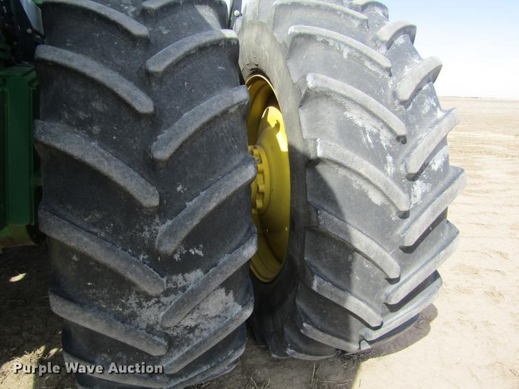 image for item DD8758 2007 John Deere 9220 4WD tractor