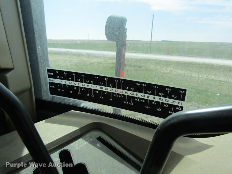 image for item DD8758 2007 John Deere 9220 4WD tractor