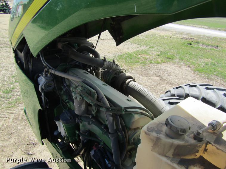 image for item DD8758 2007 John Deere 9220 4WD tractor