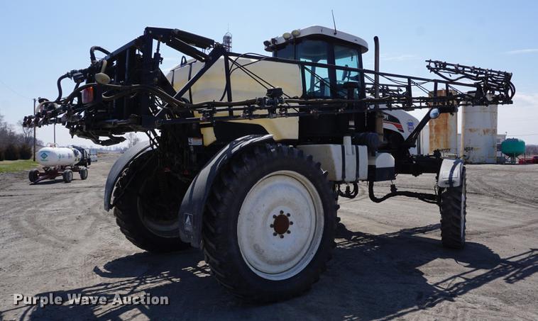image for item DE3297 2005 SpraCoupe 7650 sprayer
