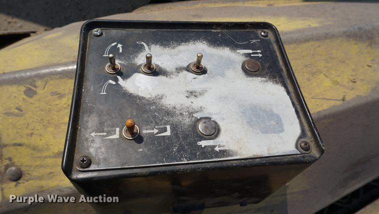 image for item DE3300 John Deere 3960 forage harvester