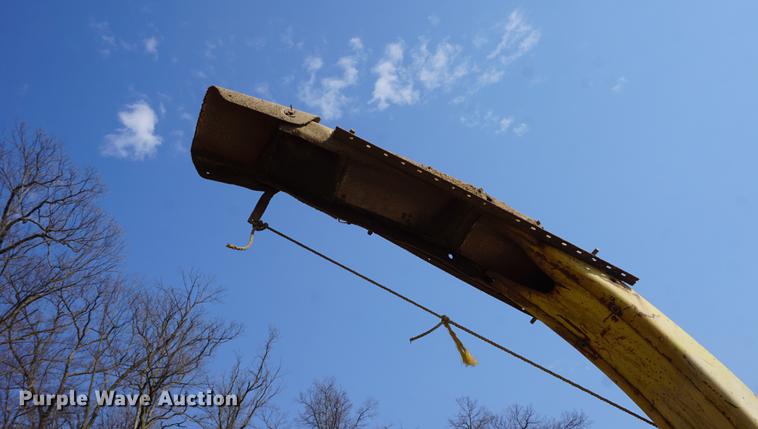 image for item DE3300 John Deere 3960 forage harvester