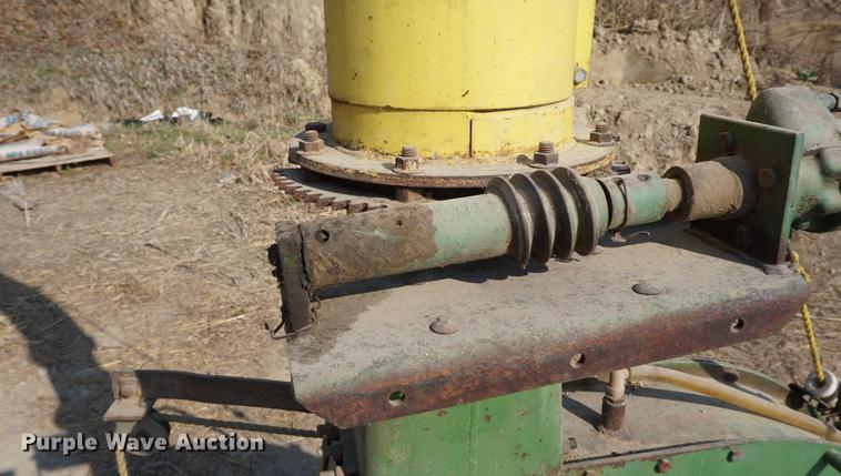 image for item DE3300 John Deere 3960 forage harvester