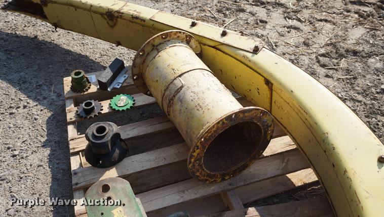 image for item DE3300 John Deere 3960 forage harvester