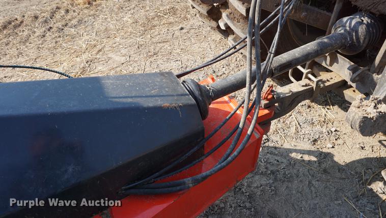 image for item DE3301 2012 Kuhn Knight VT180 vertical feed mixer