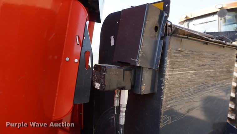 image for item DE3301 2012 Kuhn Knight VT180 vertical feed mixer