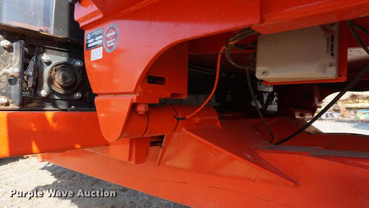 image for item DE3301 2012 Kuhn Knight VT180 vertical feed mixer