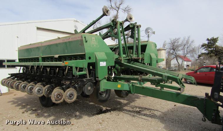 image for item DE6710 Great Plains 2SNT30 Solid Stand no-till grain drill