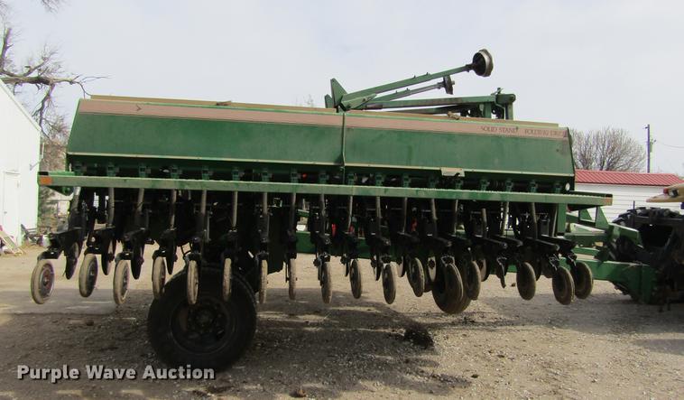 image for item DE6710 Great Plains 2SNT30 Solid Stand no-till grain drill