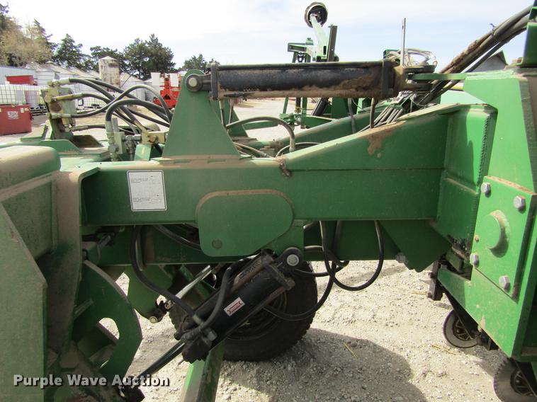 image for item DE6710 Great Plains 2SNT30 Solid Stand no-till grain drill