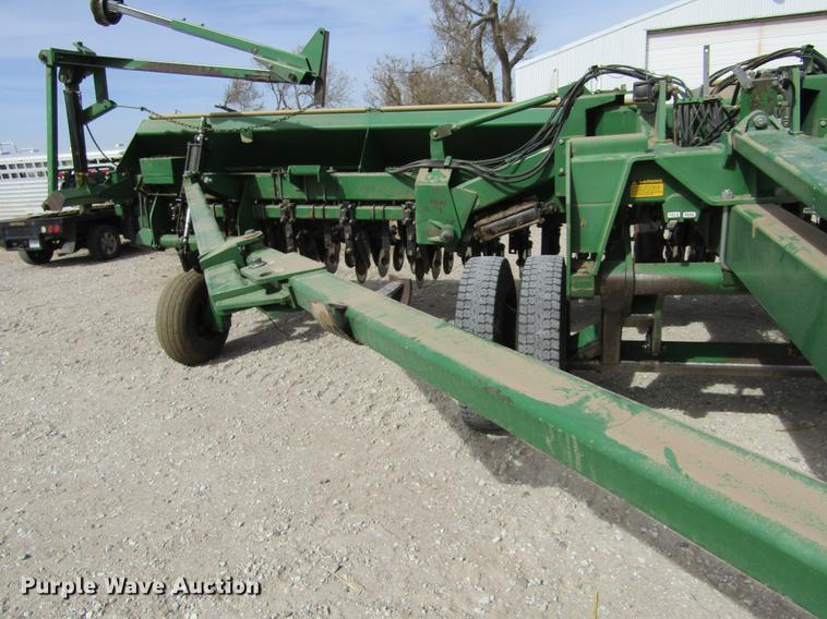 image for item DE6710 Great Plains 2SNT30 Solid Stand no-till grain drill