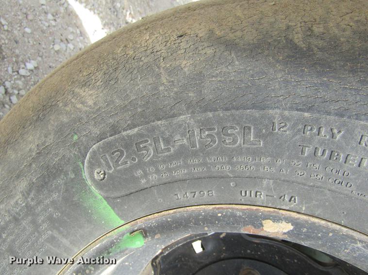 image for item DE6710 Great Plains 2SNT30 Solid Stand no-till grain drill