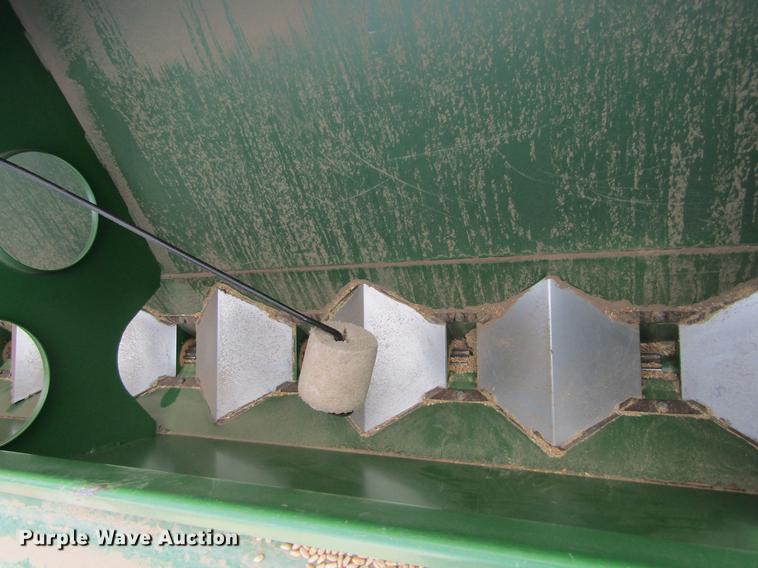 image for item DE6710 Great Plains 2SNT30 Solid Stand no-till grain drill