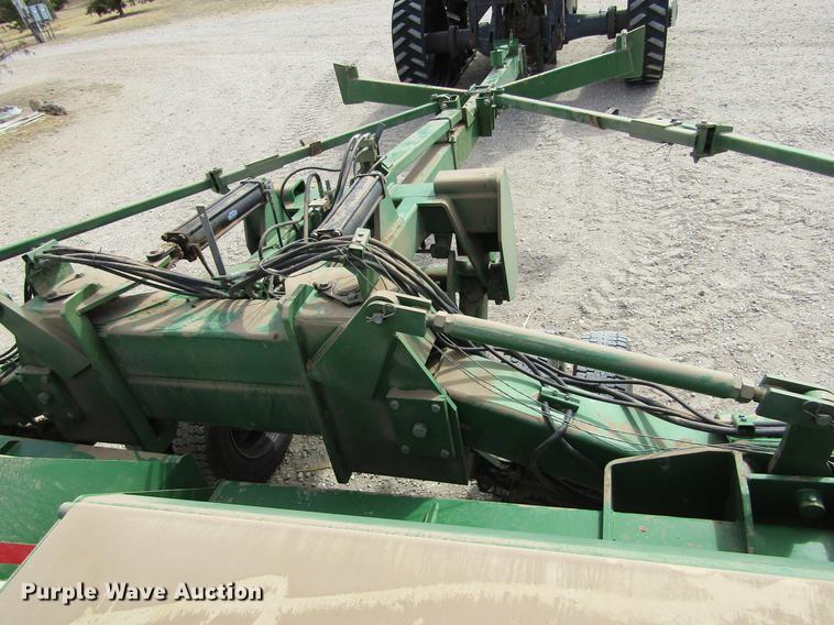 image for item DE6710 Great Plains 2SNT30 Solid Stand no-till grain drill