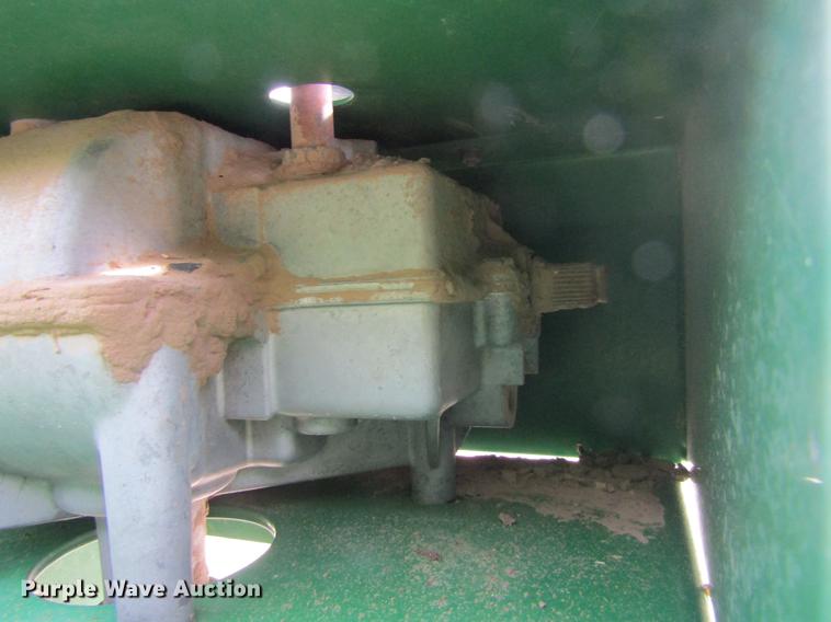 image for item DE6710 Great Plains 2SNT30 Solid Stand no-till grain drill