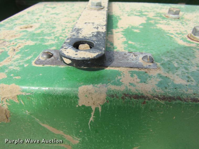 image for item DE6710 Great Plains 2SNT30 Solid Stand no-till grain drill