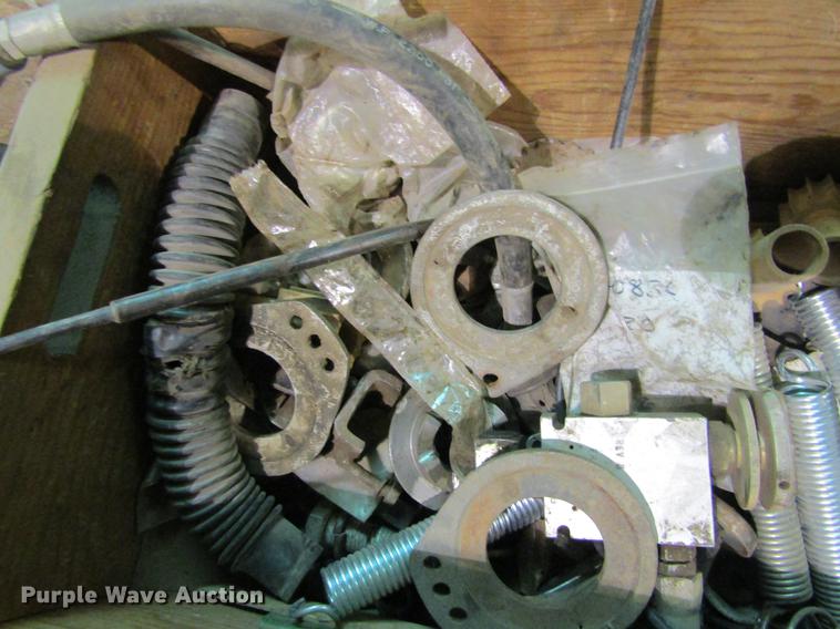 image for item DE6710 Great Plains 2SNT30 Solid Stand no-till grain drill