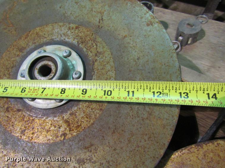 image for item DE6710 Great Plains 2SNT30 Solid Stand no-till grain drill