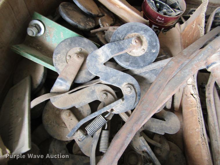 image for item DE6710 Great Plains 2SNT30 Solid Stand no-till grain drill