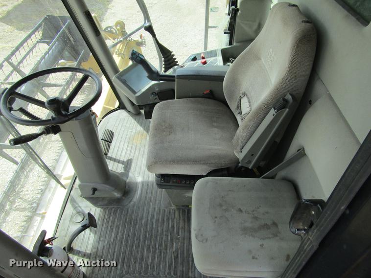 image for item DE6711 1998 Lexion 460 combine