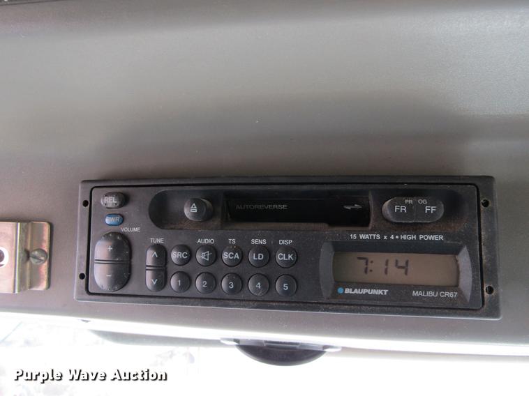 image for item DE6711 1998 Lexion 460 combine