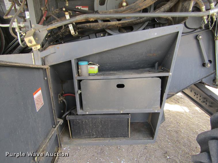 image for item DE6711 1998 Lexion 460 combine