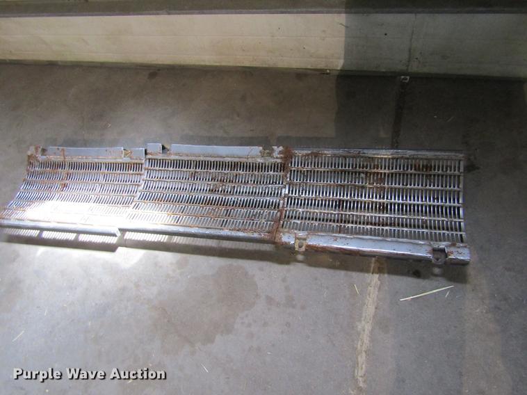 image for item DE6711 1998 Lexion 460 combine