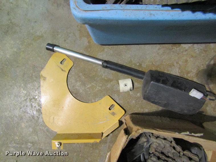 image for item DE6711 1998 Lexion 460 combine