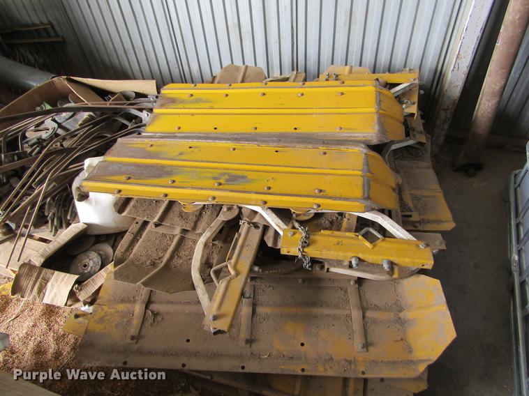 image for item DE6713 1994 Buffalo 63000830 cultivator