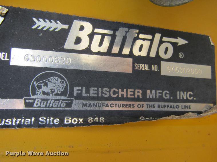 image for item DE6713 1994 Buffalo 63000830 cultivator