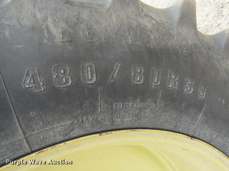 image for item DE6715 1992 John Deere 8560 4WD tractor