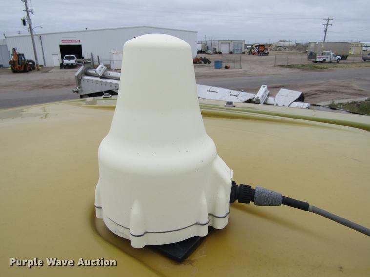 image for item DE6729 2009 Ag-Chem TerraGator 8204 dry applicator