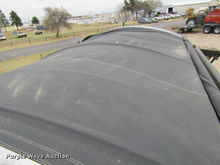 image for item DE6729 2009 Ag-Chem TerraGator 8204 dry applicator