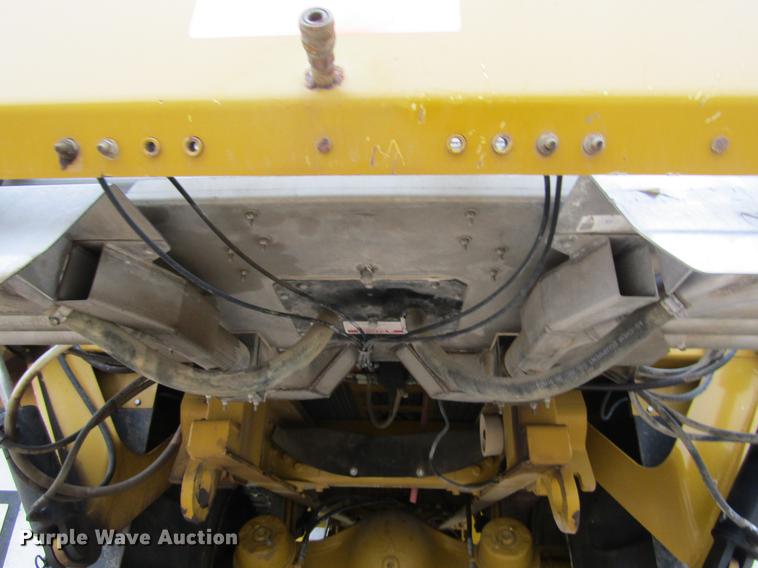 image for item DE6729 2009 Ag-Chem TerraGator 8204 dry applicator