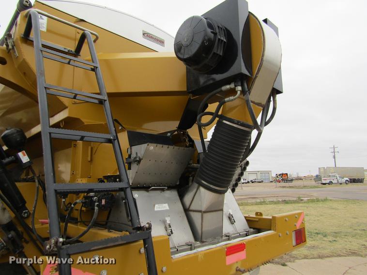 image for item DE6729 2009 Ag-Chem TerraGator 8204 dry applicator