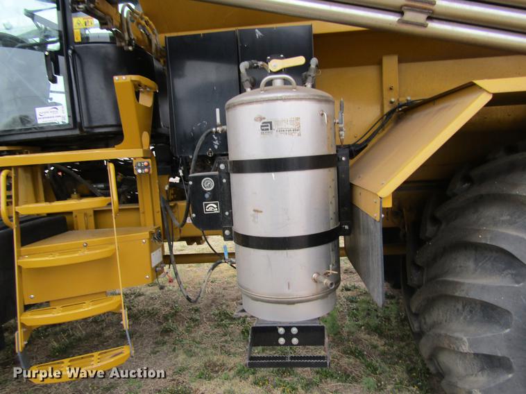 image for item DE6729 2009 Ag-Chem TerraGator 8204 dry applicator