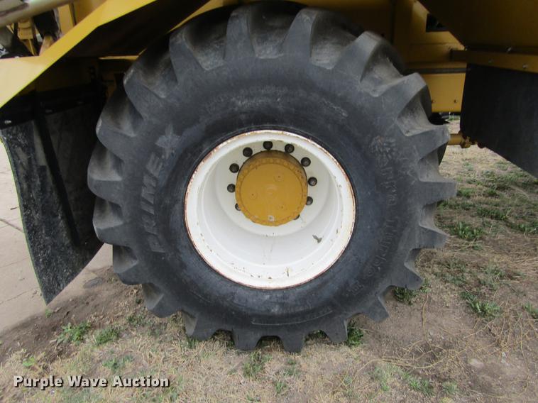 image for item DE6729 2009 Ag-Chem TerraGator 8204 dry applicator