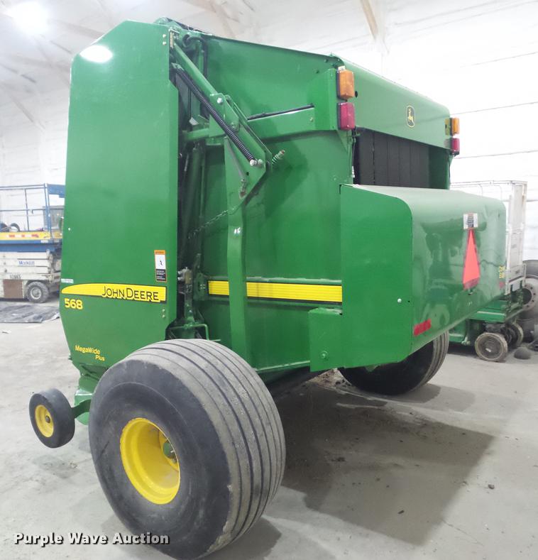image for item DZ9230 2012 John Deere 568 round baler