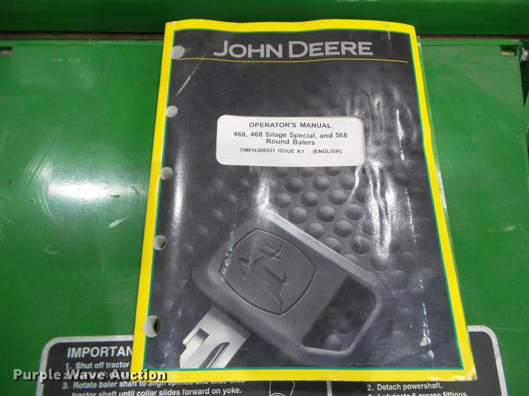 image for item DZ9230 2012 John Deere 568 round baler
