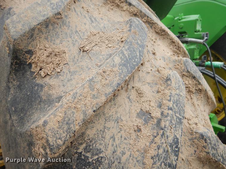 image for item EJ9932 1985 John Deere 8850 4WD tractor