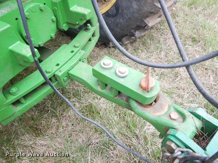 image for item EJ9932 1985 John Deere 8850 4WD tractor