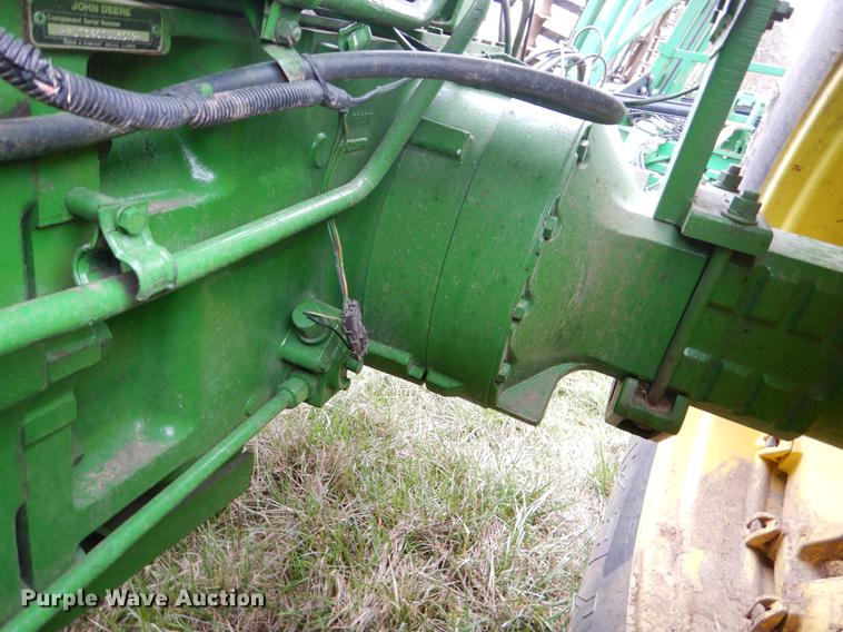 image for item EJ9932 1985 John Deere 8850 4WD tractor