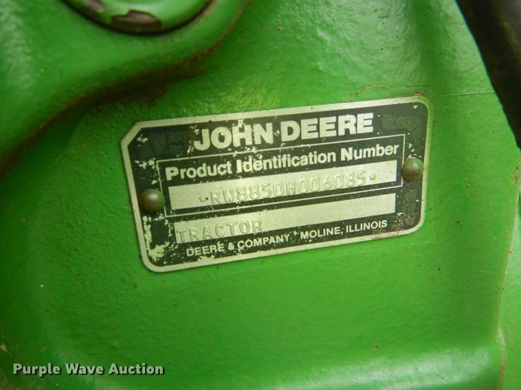image for item EJ9932 1985 John Deere 8850 4WD tractor
